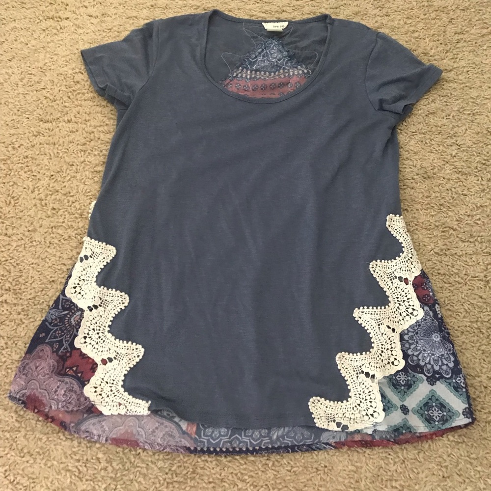 Ladies top